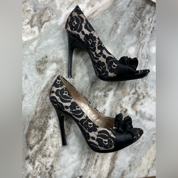 Carlos Santana Shoes - Carlos Santana Lacy Heel (7.5)